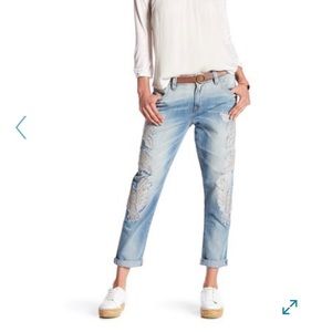 Miss Me Embroidered Boyfriend Ankle Jeans